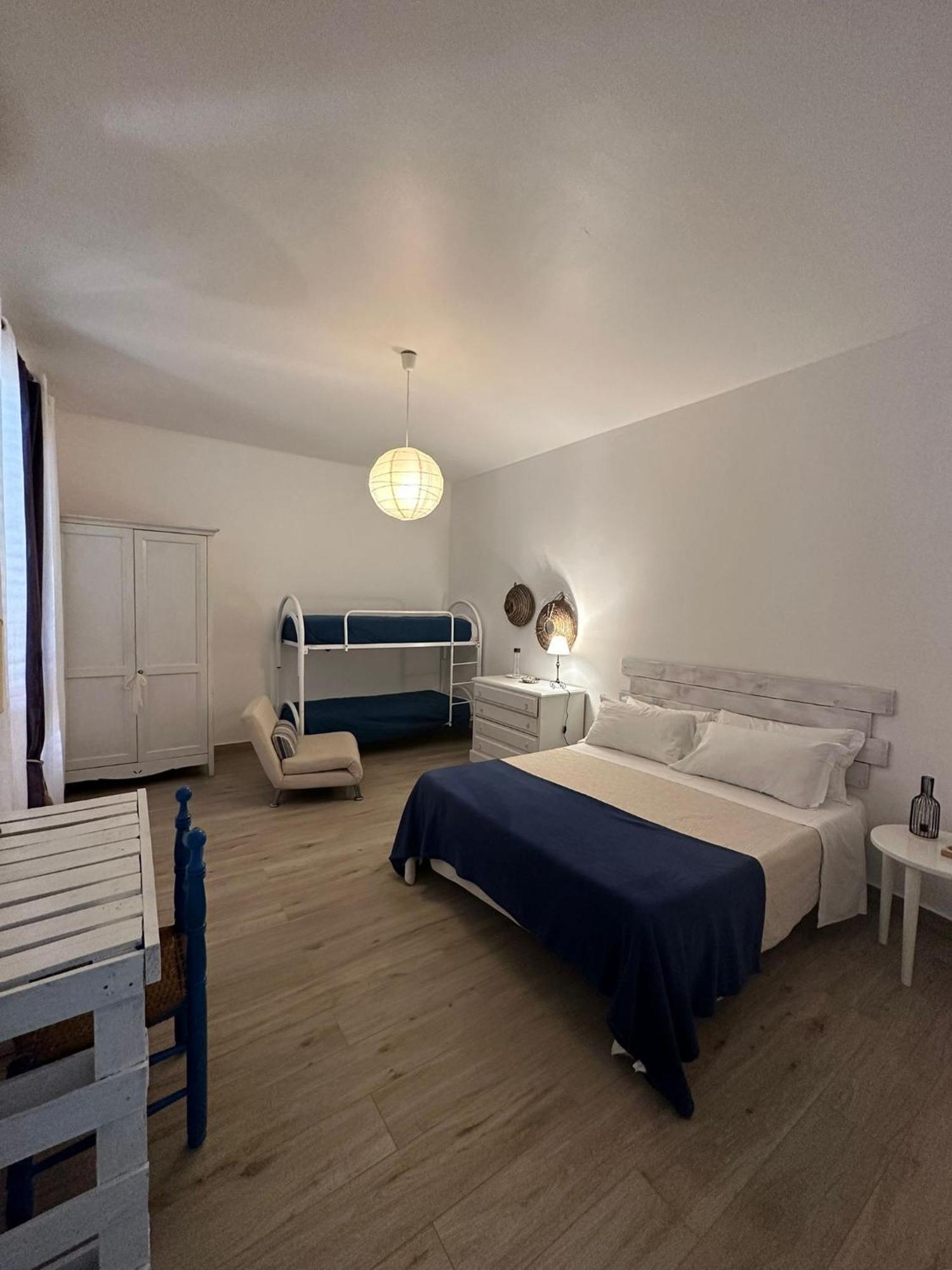 Civico 98 Hotel Milazzo Bagian luar foto
