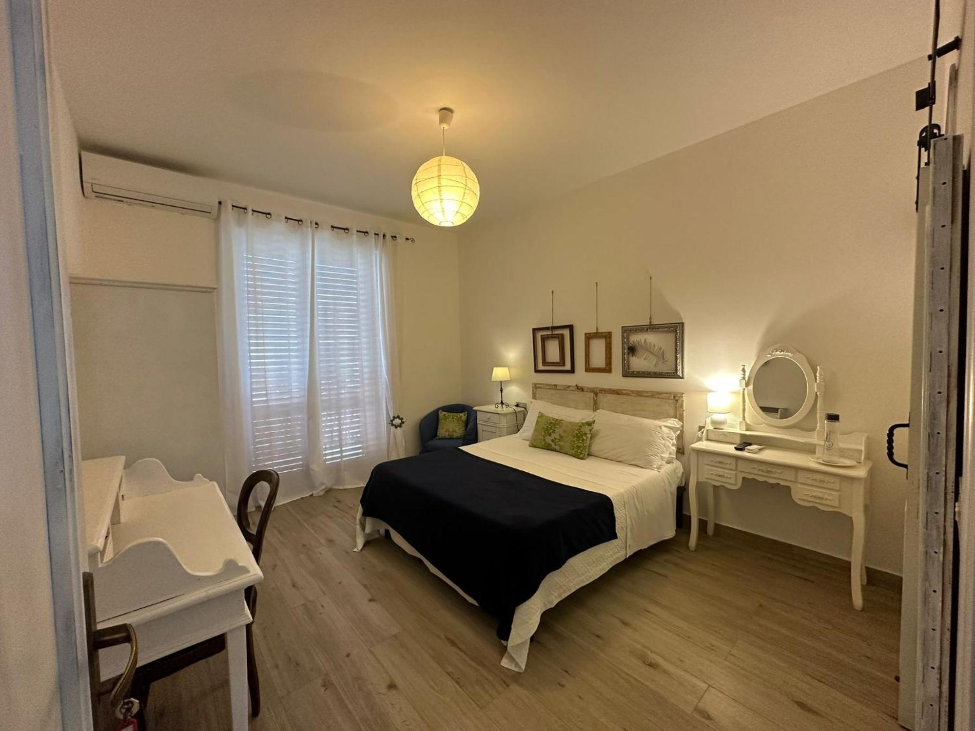 Civico 98 Hotel Milazzo Bagian luar foto